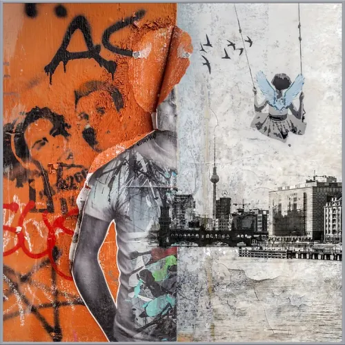 EIN TEIL VON MIR. Fotocollage Berlin Oberbaumrücke und Fernsehturm und Graffities. Streetart von Alex Hüfner (echt Berlin) unterstützt von Alexander Herweg-Alex Hüfner-Alexander Herweg